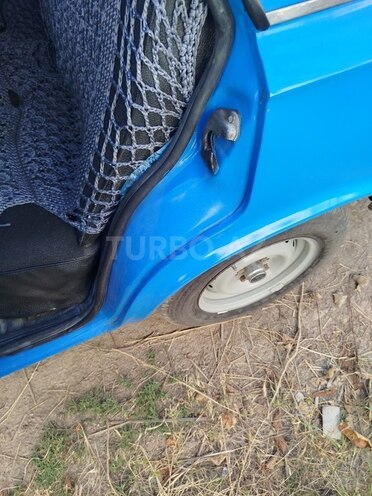 LADA (VAZ) 21011-13