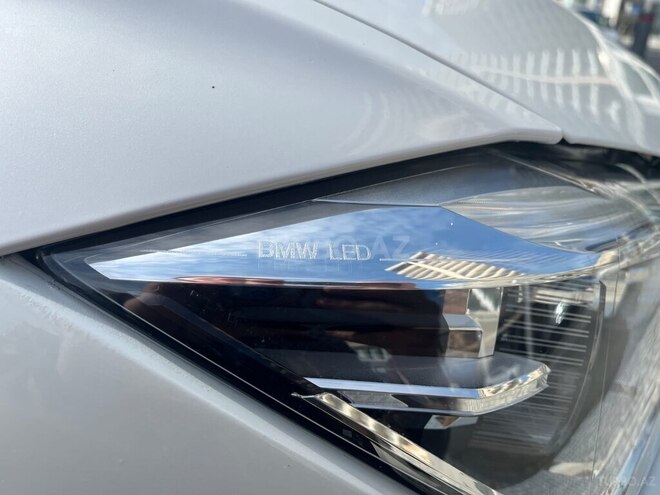 BMW 330-2