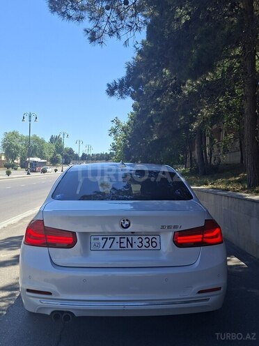 BMW 330-11
