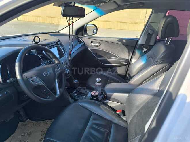 Hyundai Santa Fe-9