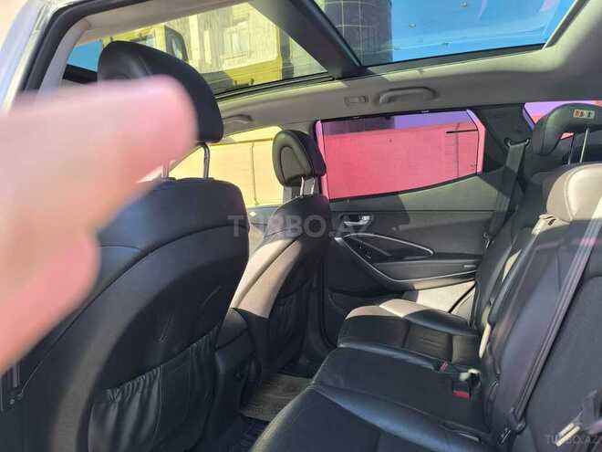 Hyundai Santa Fe-11