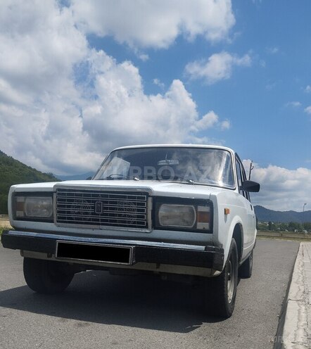 LADA (VAZ) 2107-8
