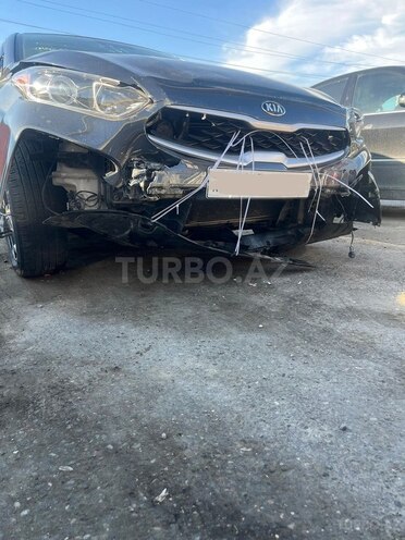 Kia Forte-3