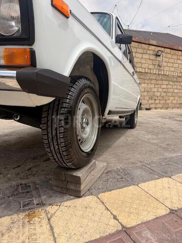 LADA (VAZ) 2106-7