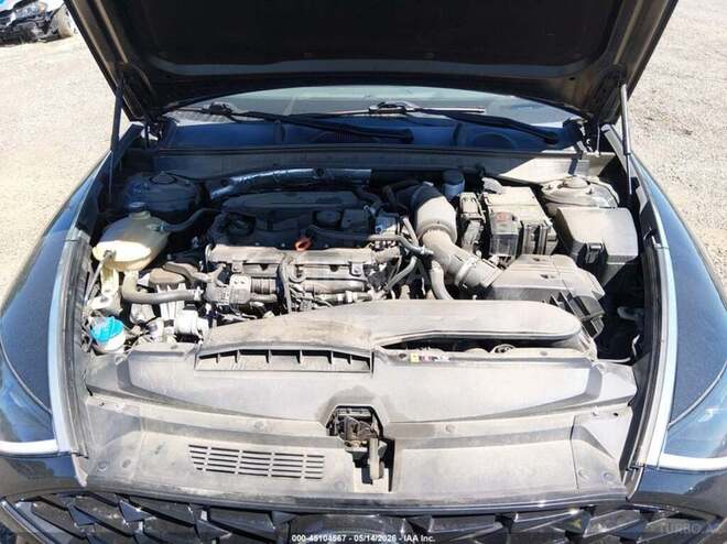 Hyundai Sonata-12