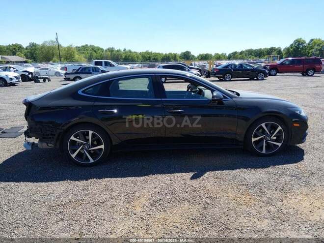 Hyundai Sonata-7