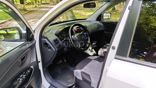 Hyundai Tucson-12