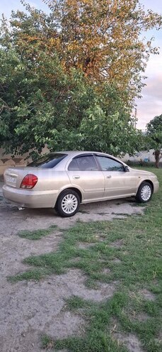 Nissan Sunny-3