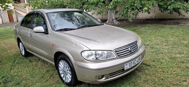 Nissan Sunny-7