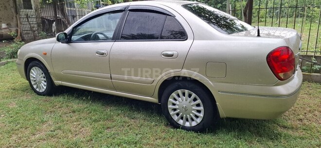 Nissan Sunny-9