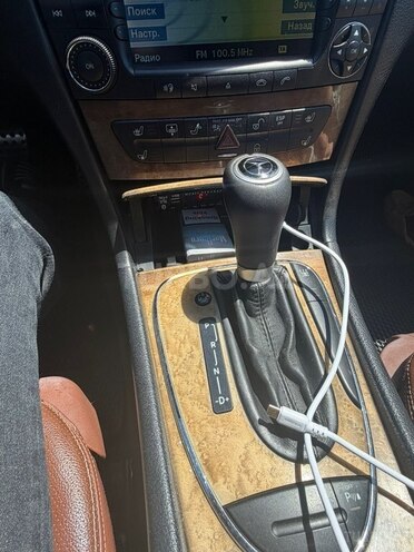 Mercedes E 350-6