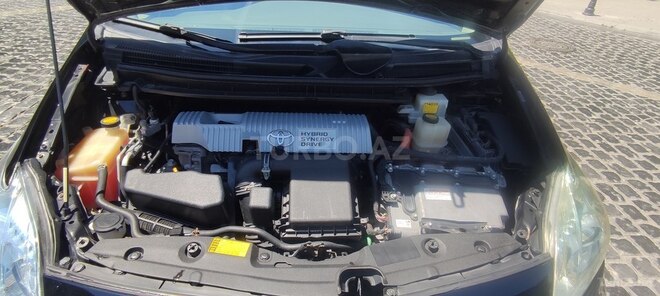 Toyota Prius-15