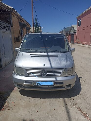 Mercedes Vito 110 CDI-1