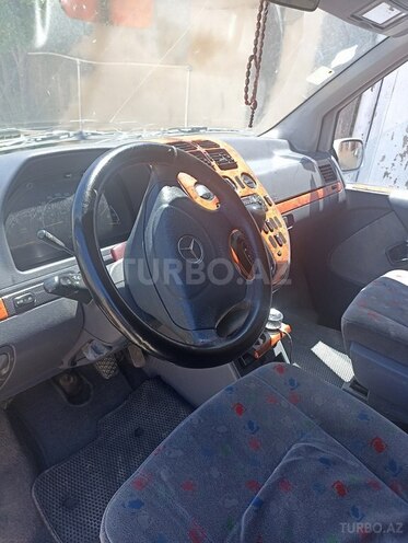 Mercedes Vito 110 CDI-2