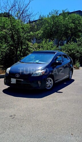 Toyota Prius-9