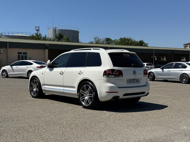 Volkswagen Touareg-3