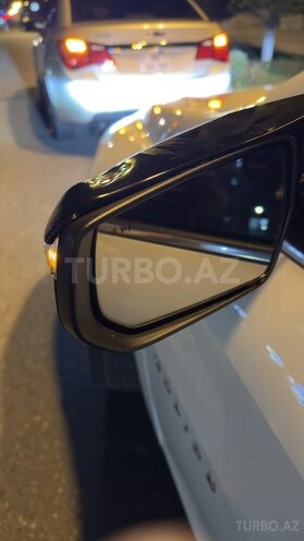 Chevrolet Malibu-5