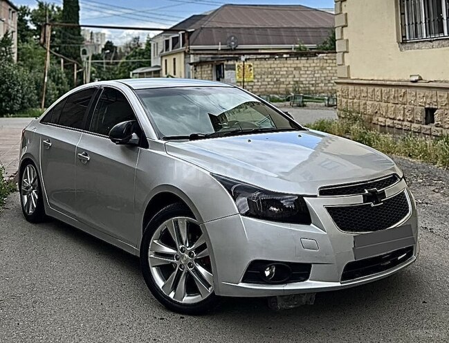 Chevrolet Cruze-5