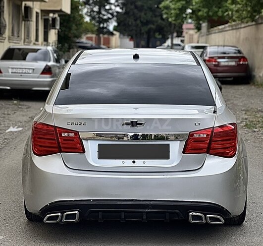 Chevrolet Cruze-4