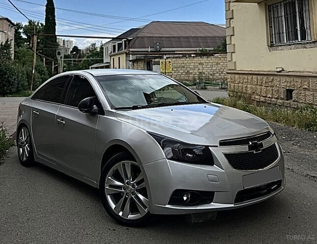 Chevrolet Cruze-1