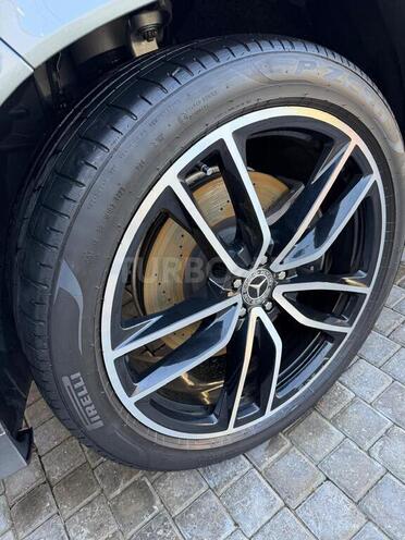 Mercedes GLS 450 4MATIC-13