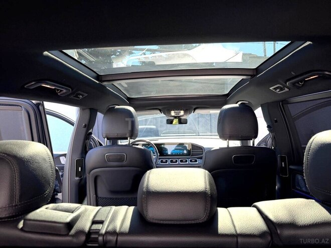 Mercedes GLS 450 4MATIC-9