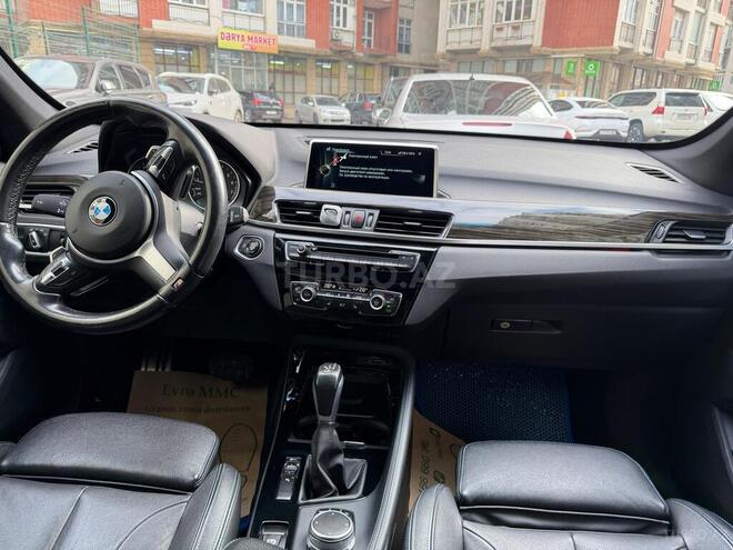 BMW X1-8