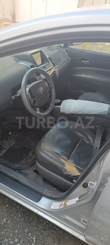 Toyota Prius-3