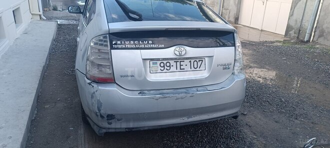Toyota Prius-10