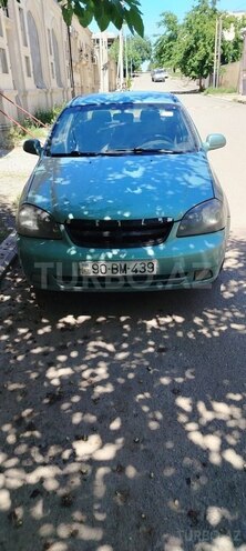 Chevrolet Lacetti-1