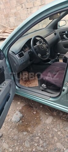 Chevrolet Lacetti-4