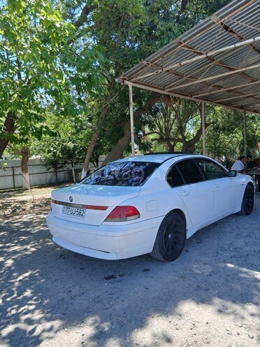 BMW 735-3