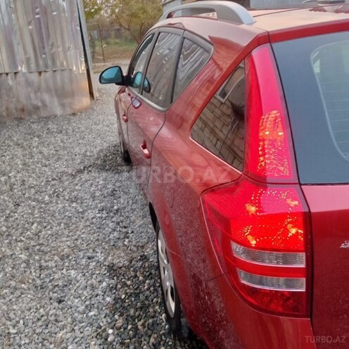 Kia Ceed SW-12