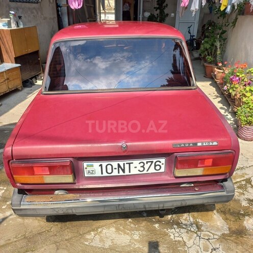 LADA (VAZ) 2107-2