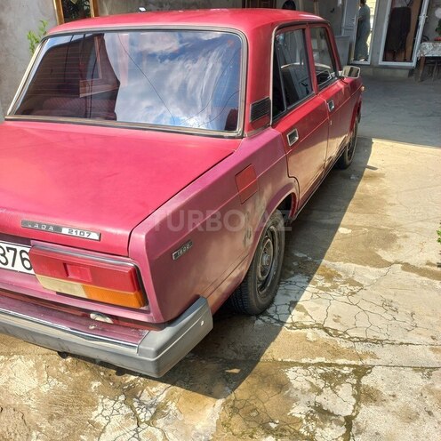 LADA (VAZ) 2107-8