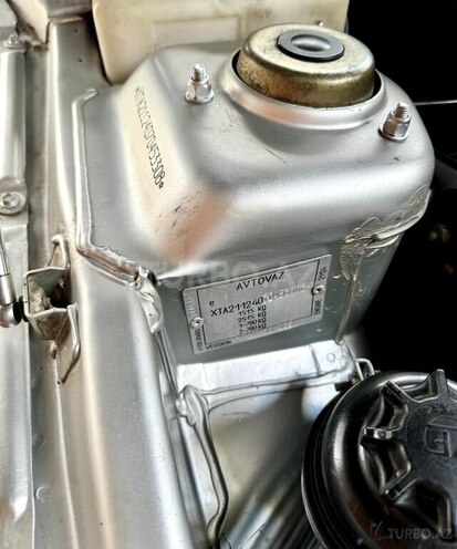 LADA (VAZ) 2112-17