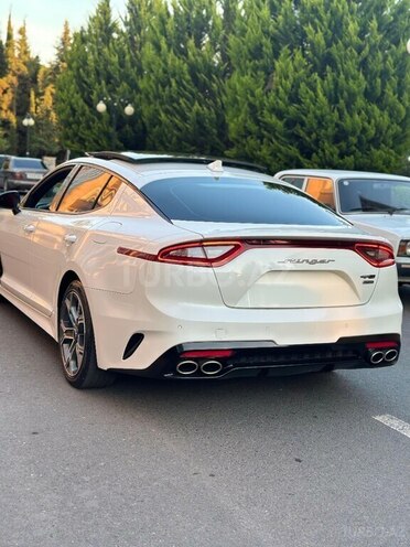 Kia Stinger-4