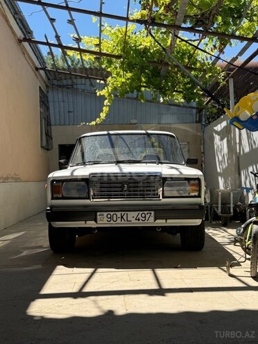 LADA (VAZ) 2107-1