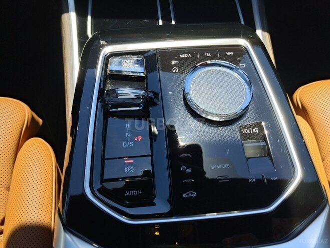 BMW 740-14