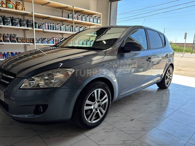 Kia Ceed-4