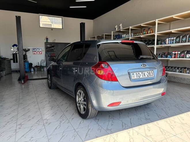 Kia Ceed-7