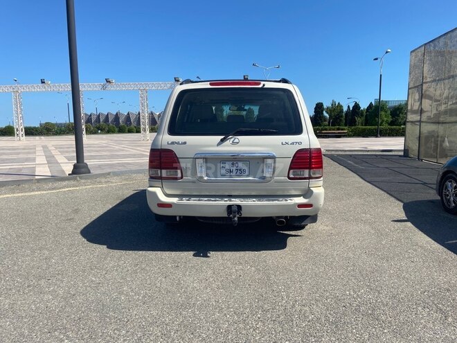 Lexus LX 470-5