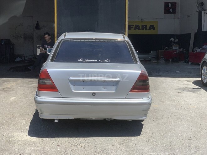 Mercedes C 180-2