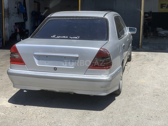 Mercedes C 180-3