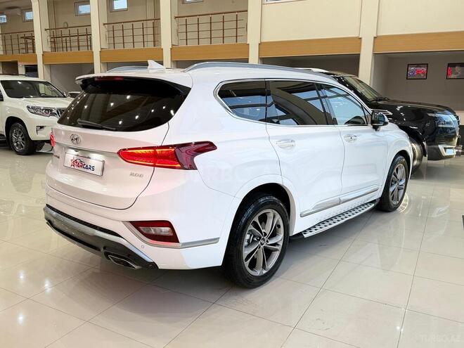 Hyundai Santa Fe-9