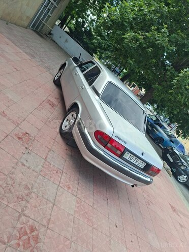 GAZ 31105 "Volga"-8