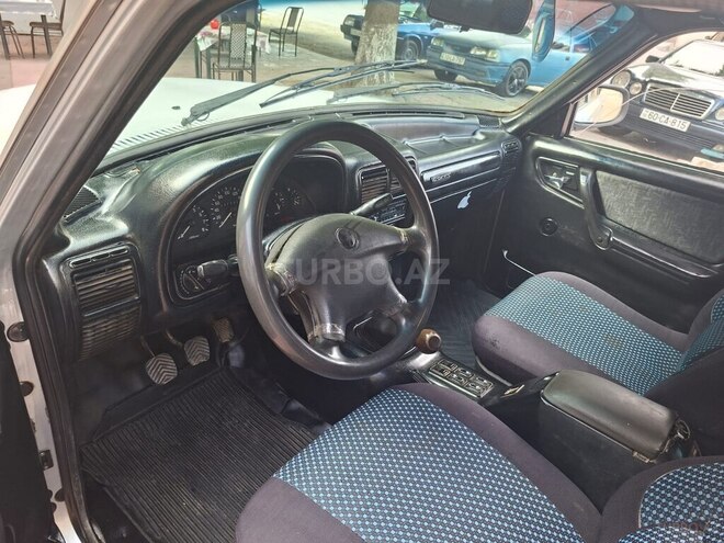 GAZ 31105 "Volga"-6