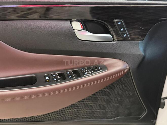 Hyundai Santa Fe-16