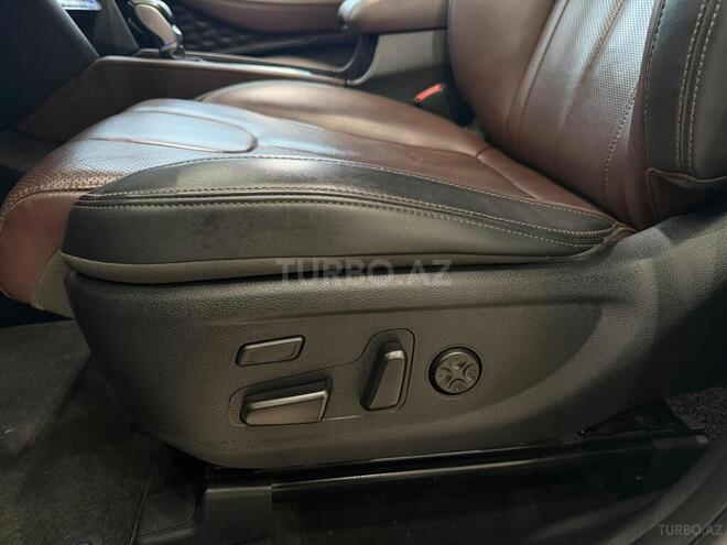 Hyundai Santa Fe-44