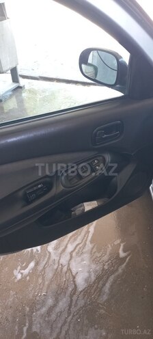 Nissan Sunny-8